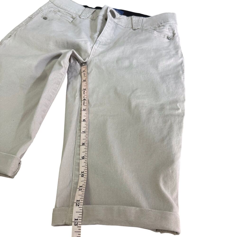 Democracy Ab Solution Khaki Tan Bermuda Shorts Jeans fit roll cuffs - Picture 8 of 16